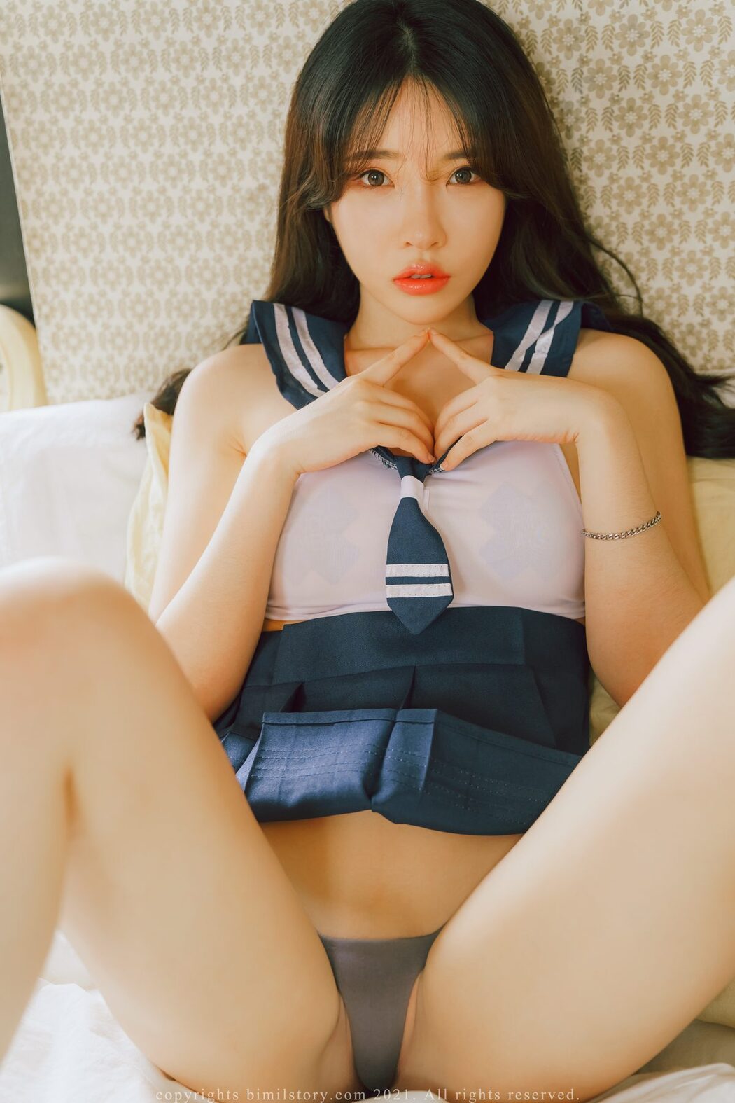 Bimilstory Hanna 한나 – Vol.12 Sera Costume Hanna – In The Rooftop Room