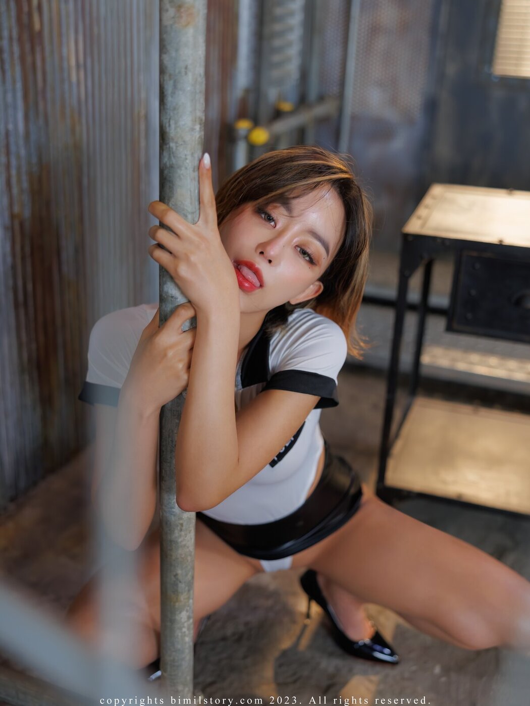 Bimilstory Magarin – Vol.01 Debut Fantasy – Police Agent A