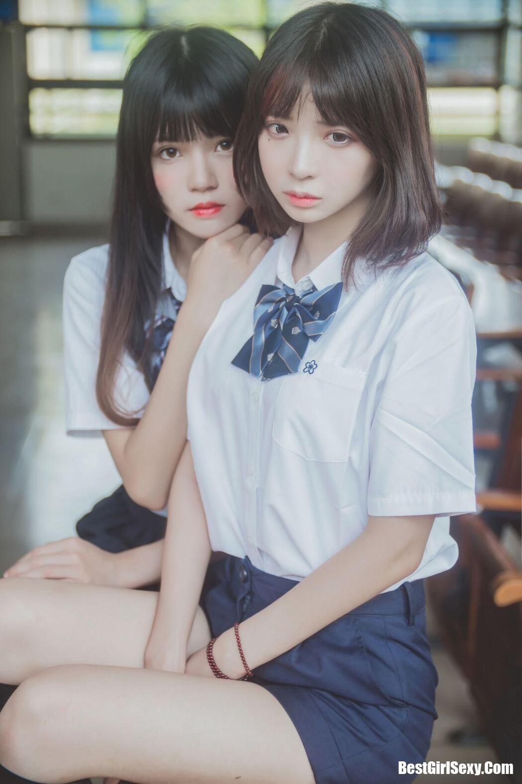 Coser@桜桃喵 Vol.002 JK百合1(桜桃喵&疯猫ss)