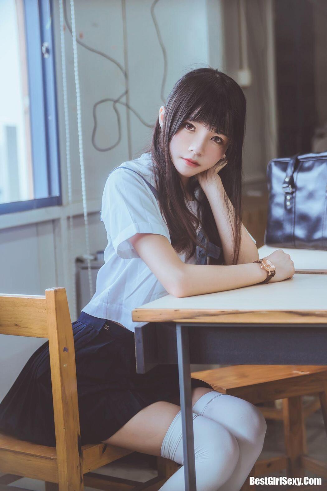 Coser@桜桃喵 Vol.074 蓝白水手服 Cover Photo