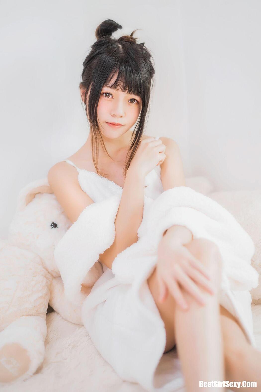 Coser@桜桃喵 Vol.009 冬眠 Cover Photo