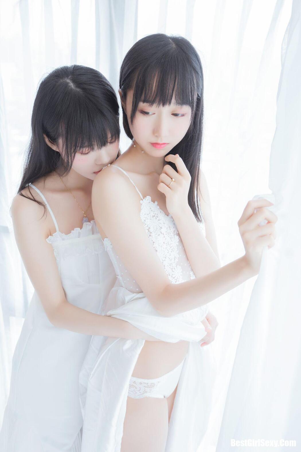 Coser@桜桃喵 Vol.045 白色长裙