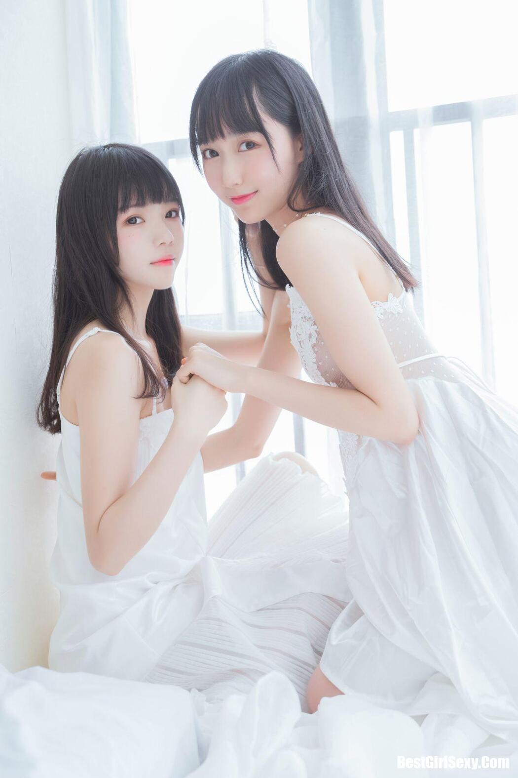 Coser@桜桃喵 Vol.045 白色长裙
