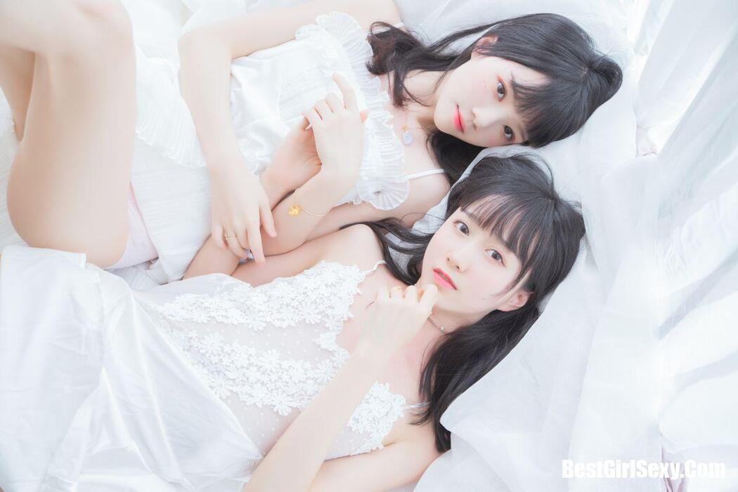 Coser@桜桃喵 Vol.045 白色长裙
