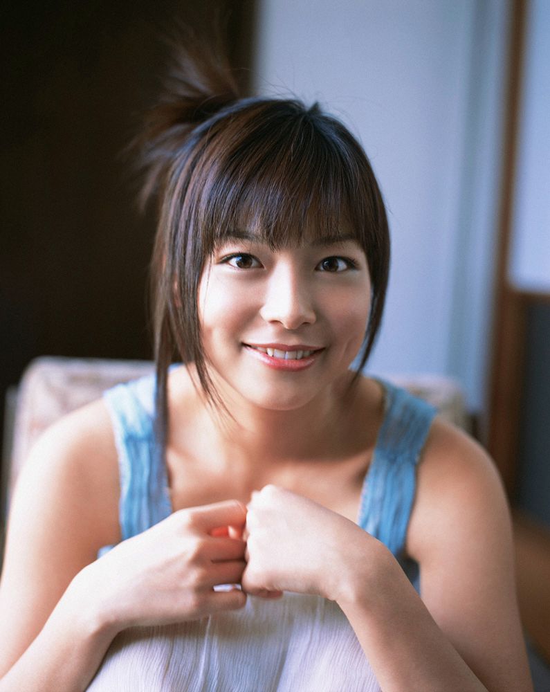 Manabe Kaori/眞鍋かをり "amuse" [For-side]