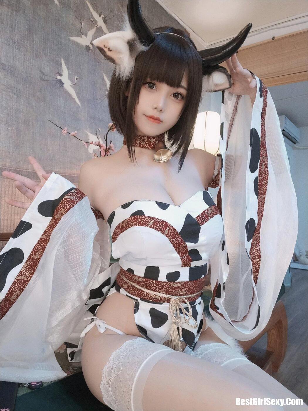 Coser@蜜汁猫裘 Vol.064 奶牛