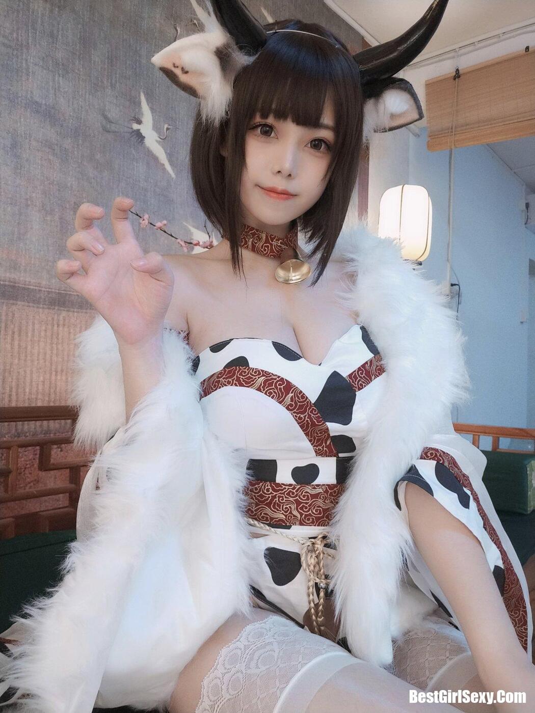 Coser@蜜汁猫裘 Vol.064 奶牛
