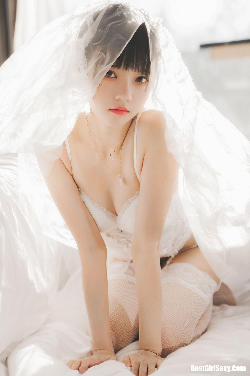 Coser@桜桃喵 Vol.097 白纱糖 Cover Photo