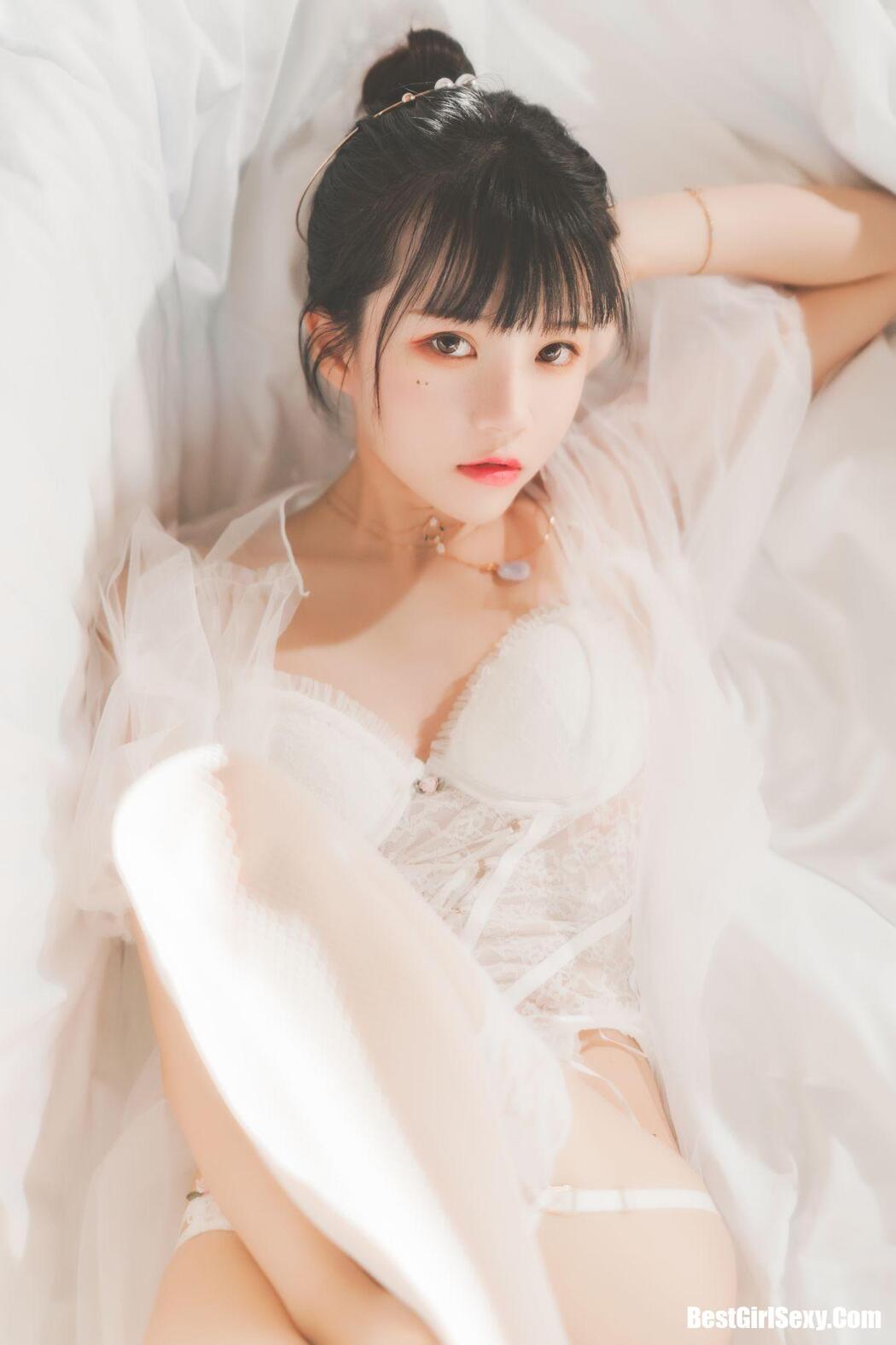 Coser@桜桃喵 Vol.097 白纱糖
