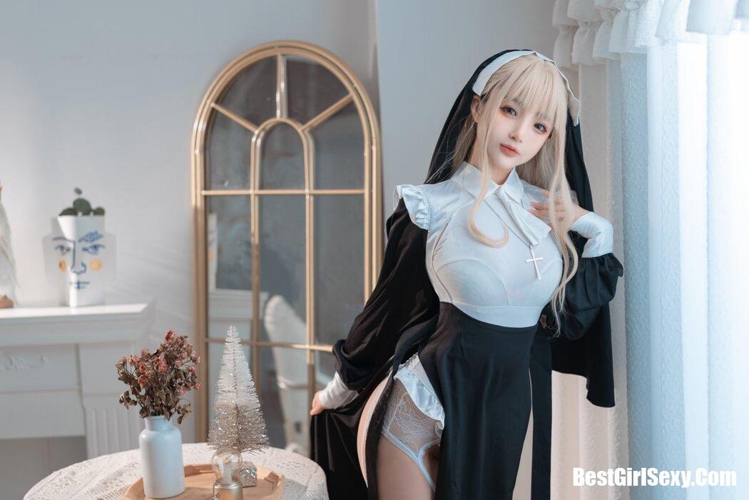 Coser@桜井宁宁 Vol.037 修女