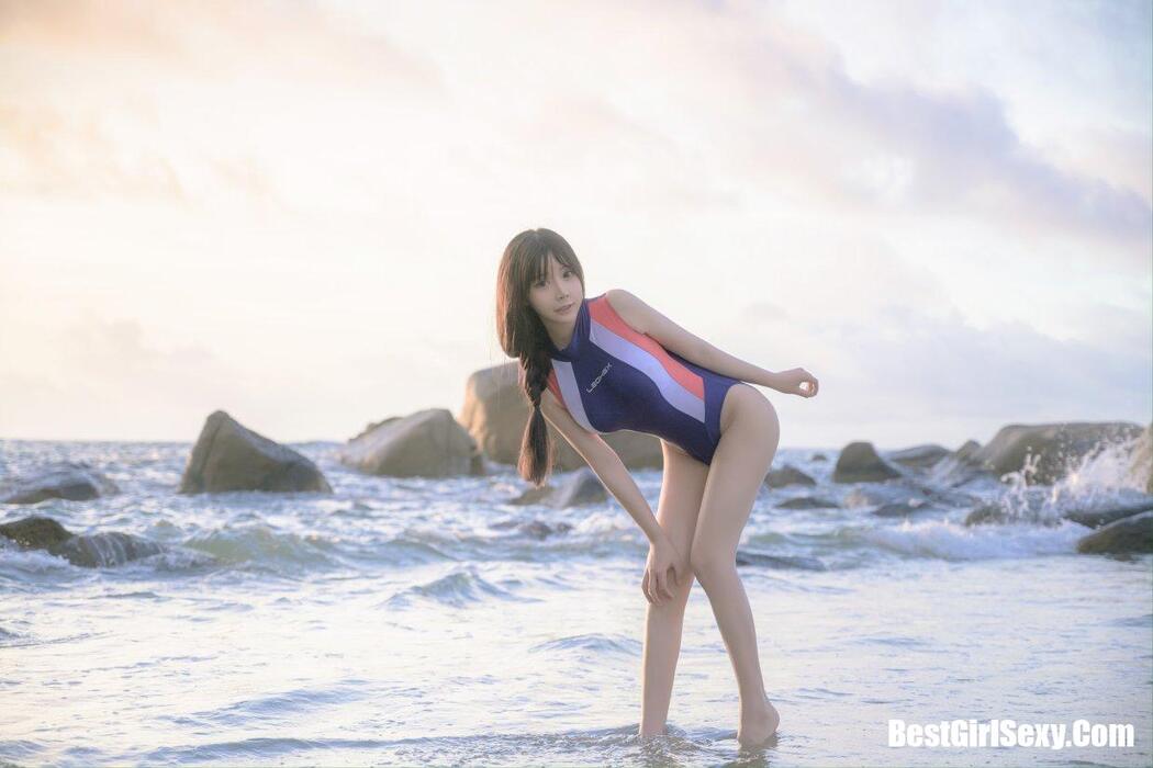Coser@抱走莫子aa Vol.031 竞技泳衣