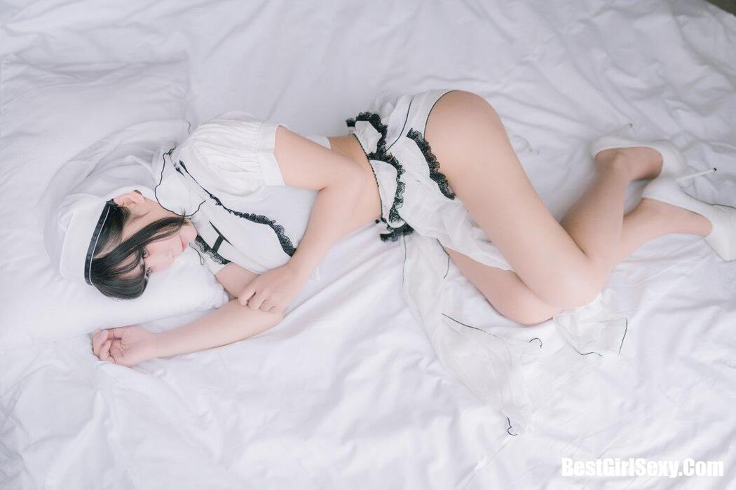 Coser@抱走莫子aa Vol.004 纯白修女