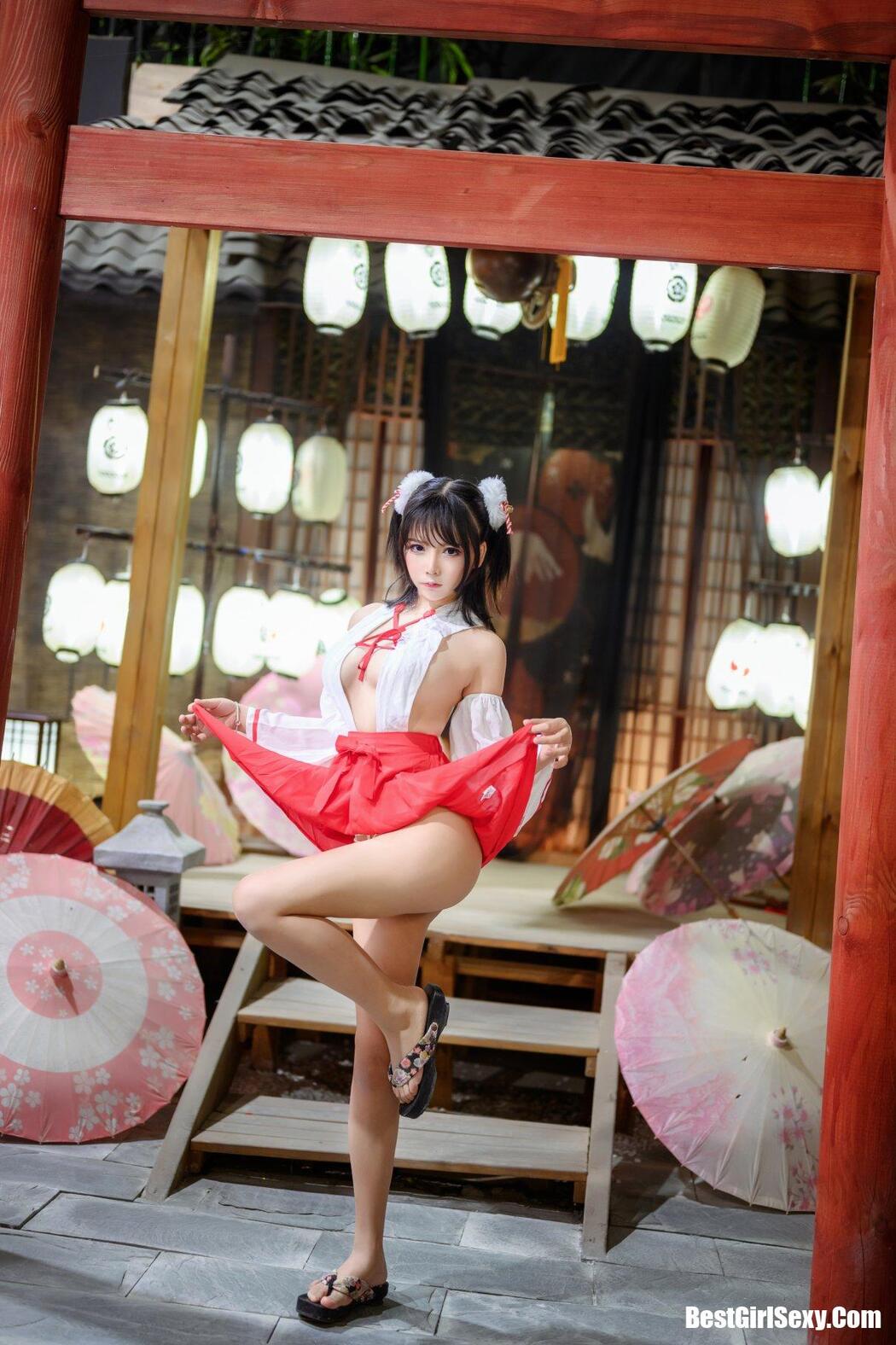 Coser@抱走莫子aa Vol.020 限量电子版巫女
