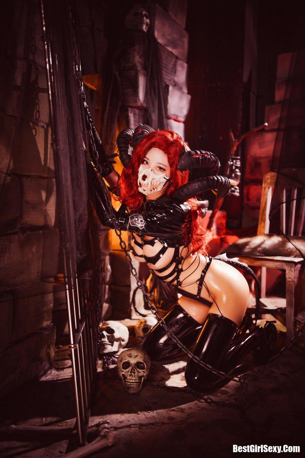 Coser@蜜汁猫裘 Vol.068 骸骨