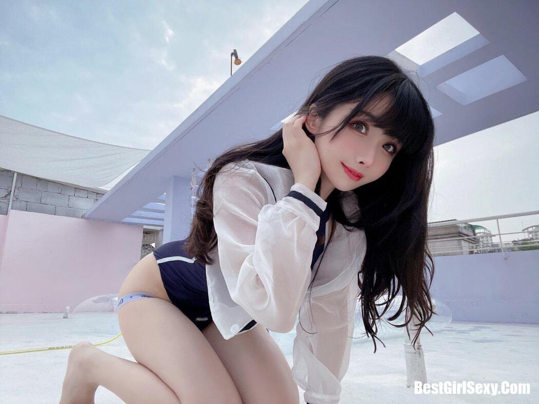Coser@rioko凉凉子 Vol.072 天台竞泳