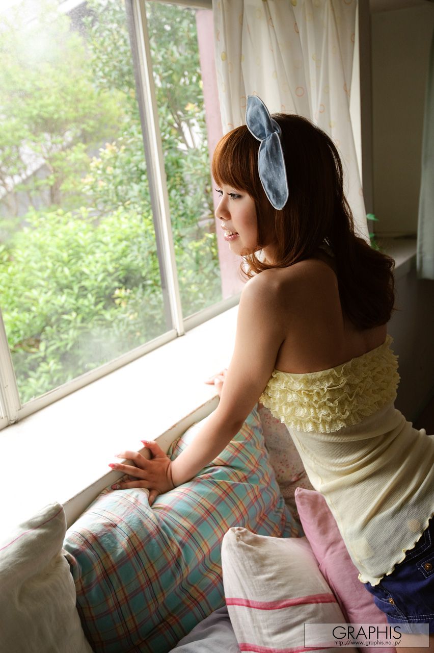 Eri Oka / Eri Oka 《Springtime》 [Graphis] Gals