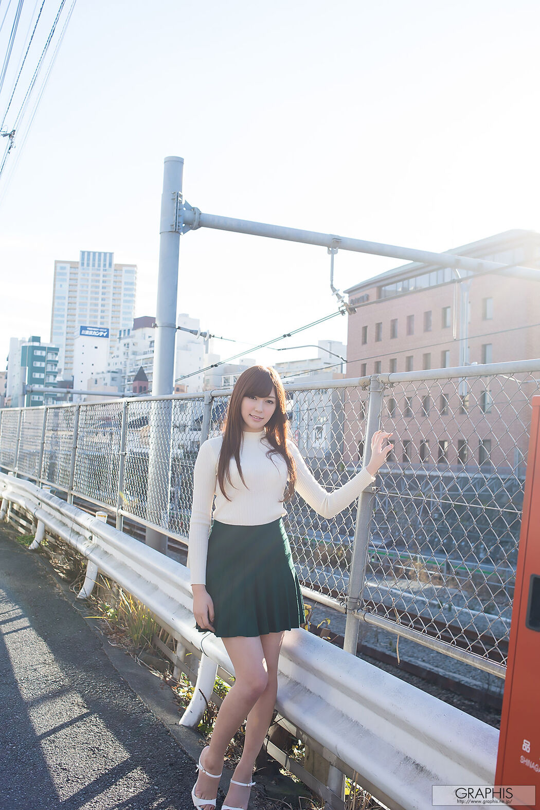 Maria Aine / Maria Aine 《Pleasant Breeze》 [Graphis] Gals