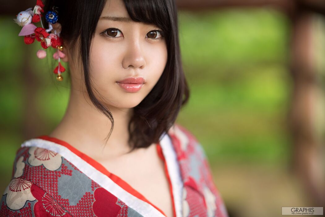 春宫すず "Spring Breeze" [Graphis] Gals