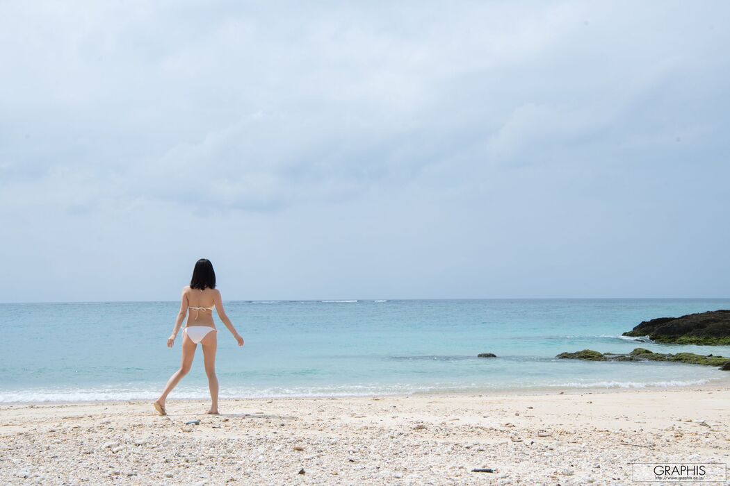 春宫すず "Spring Breeze" [Graphis] Gals