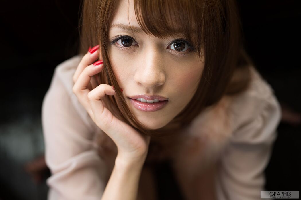 Kishima Airi "Silky" [Graphis] Gals