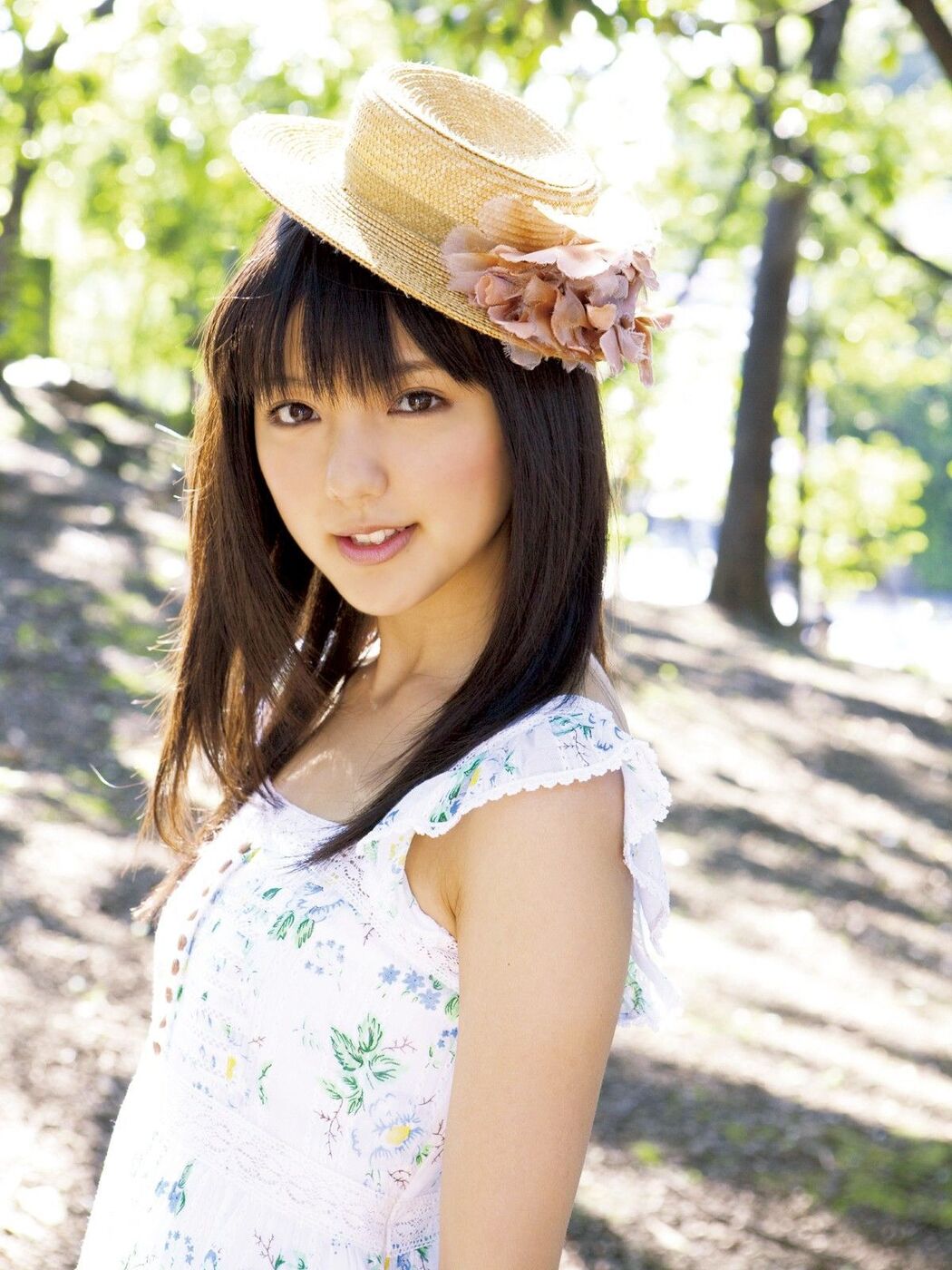 Mano Eiri dishes "SUMMER GREETING" [Sabra.net]
