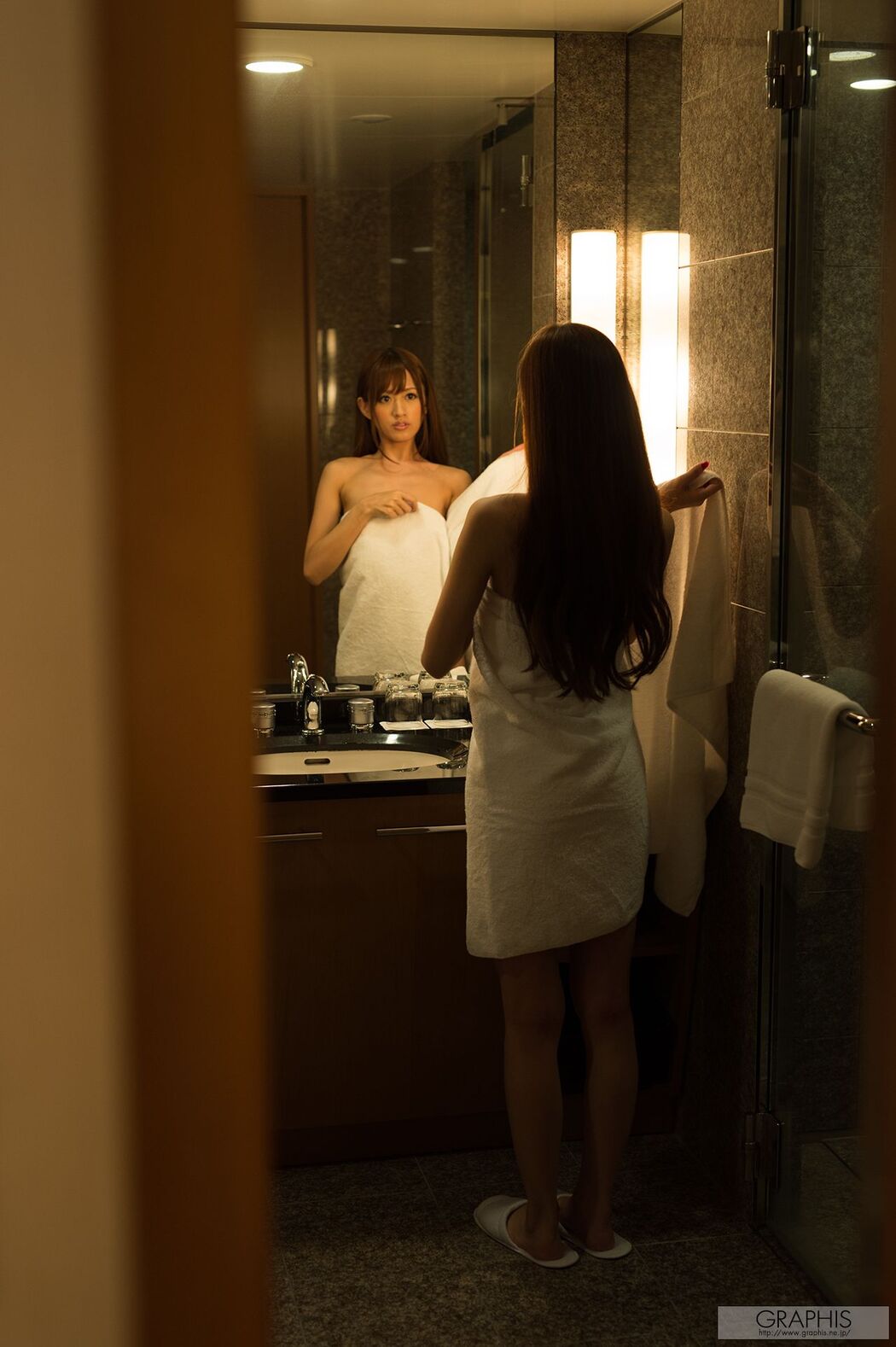 Kishima Airi "Silky" [Graphis] Gals
