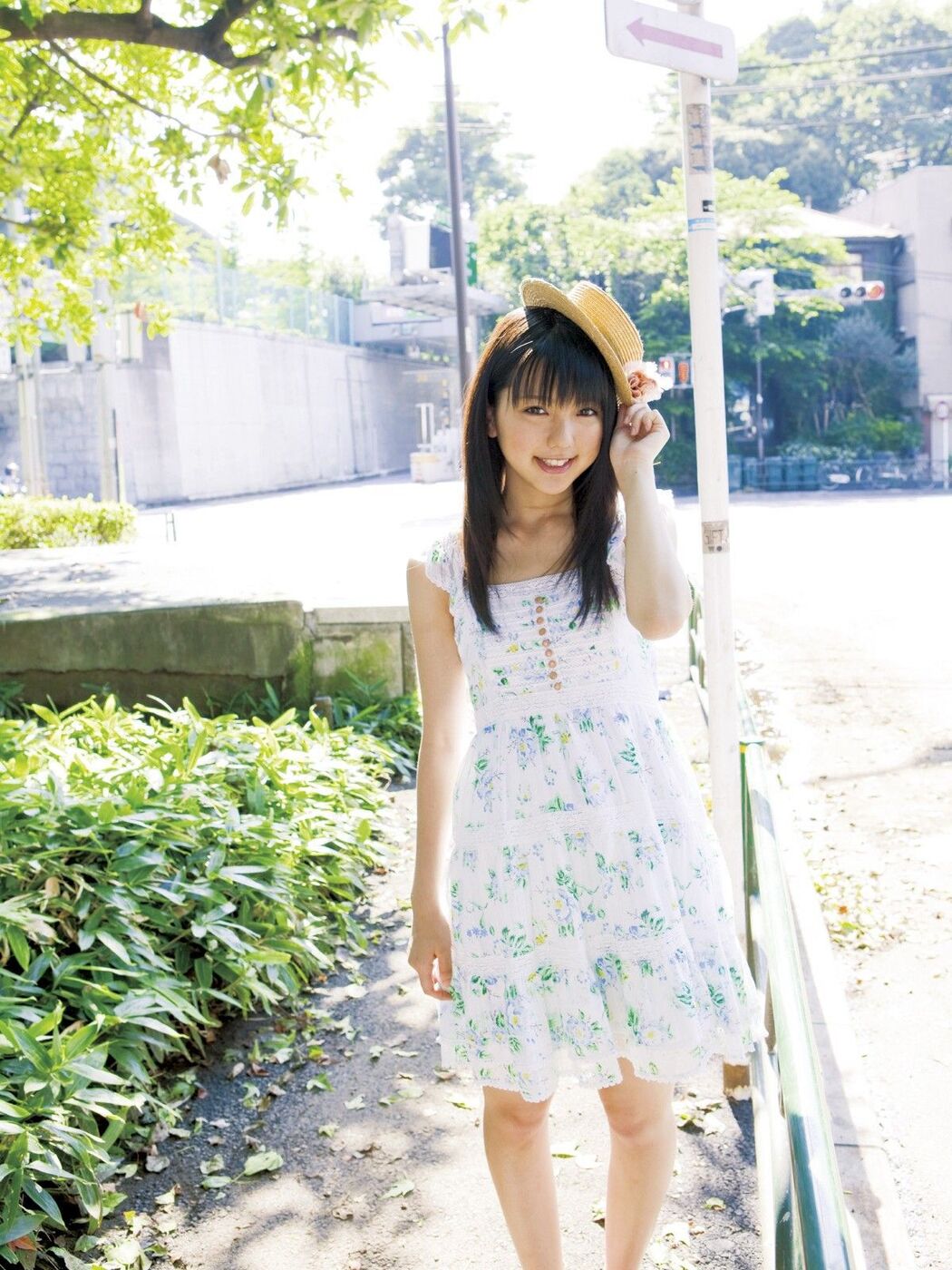 Mano Eiri dishes "SUMMER GREETING" [Sabra.net]