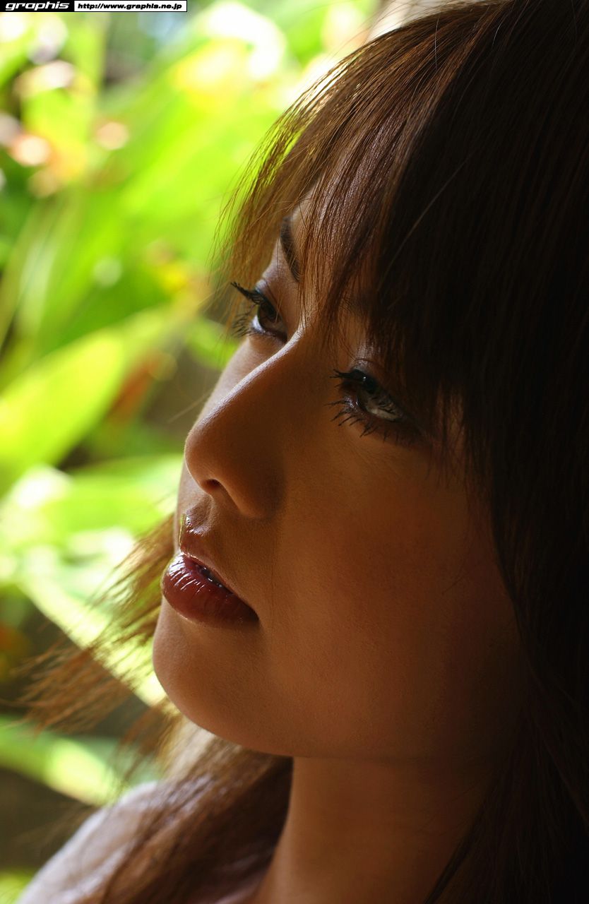 Akiho Yoshizawa "Like a Virgin" [Graphis] Special Contents