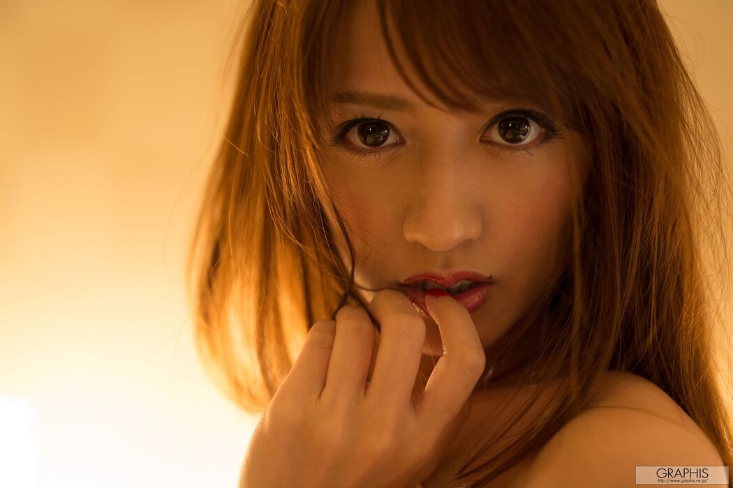 Kishima Airi "Silky" [Graphis] Gals