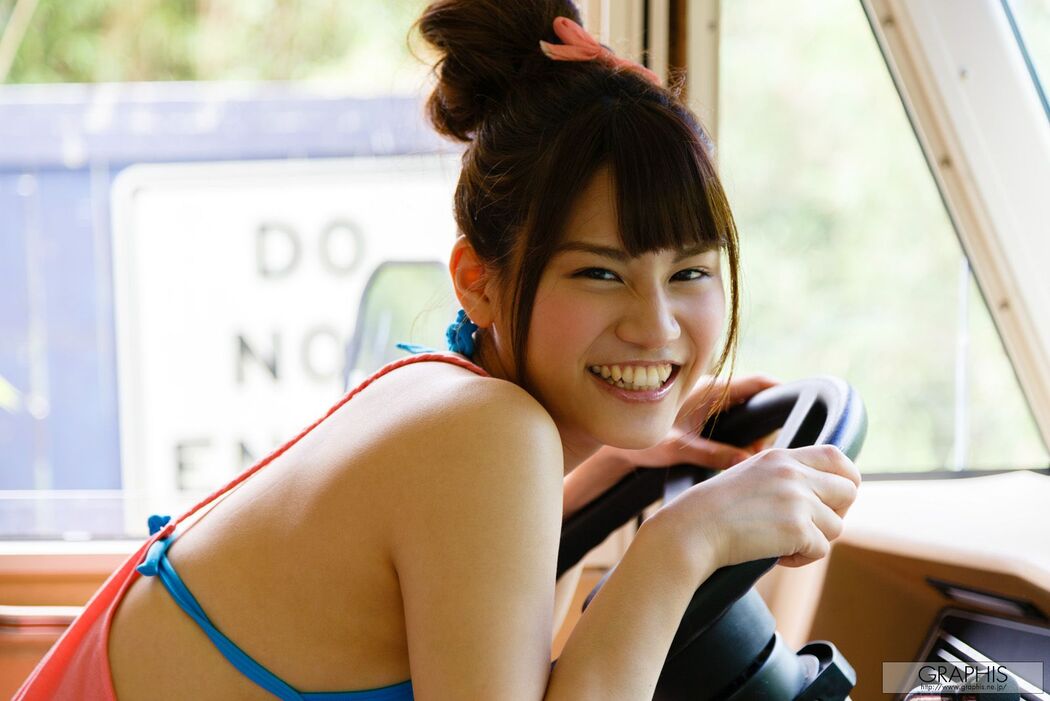 Nikaido あい/Nikaido Ai "Love Doll" [Graphis] Gals