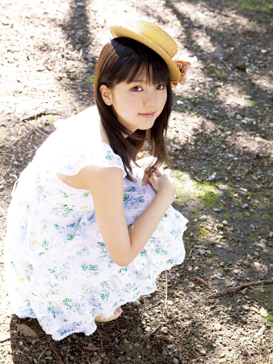 Mano Eiri dishes "SUMMER GREETING" [Sabra.net]