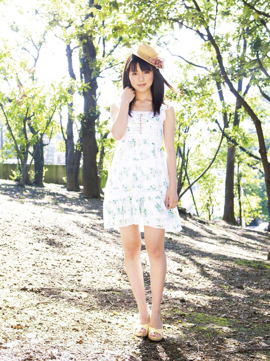 Mano Eiri dishes "SUMMER GREETING" [Sabra.net]