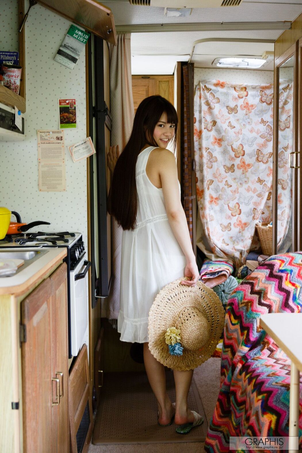 Nikaido あい/Nikaido Ai "Love Doll" [Graphis] Gals