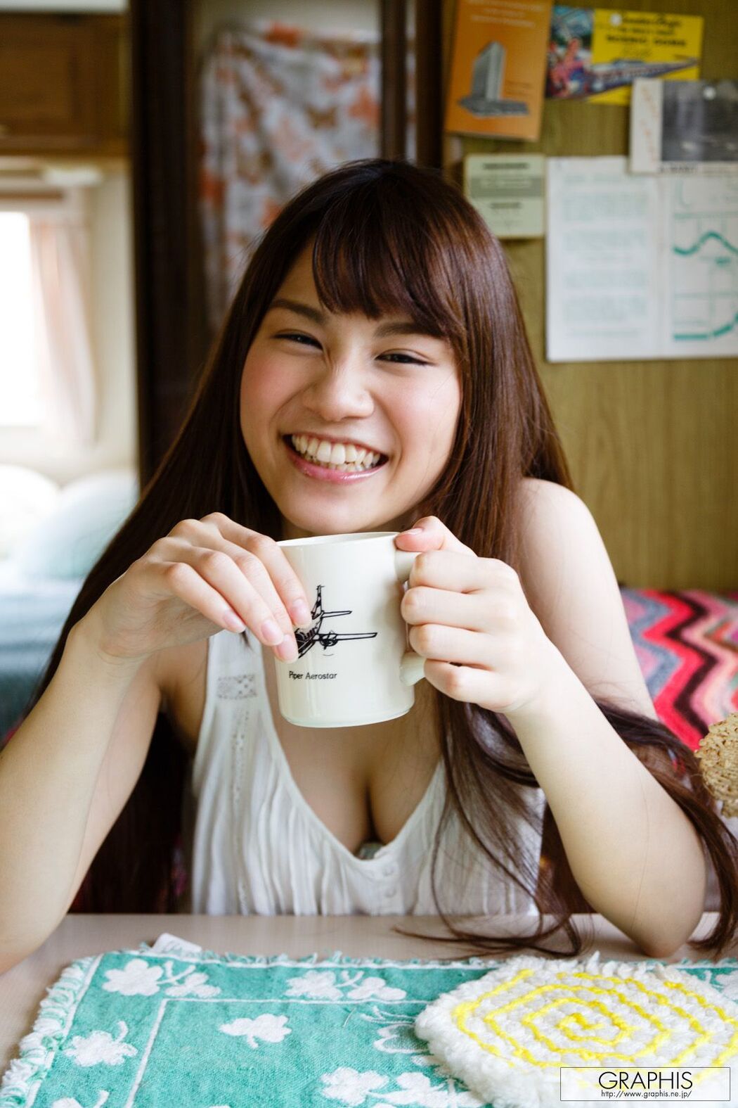 Nikaido あい/Nikaido Ai "Love Doll" [Graphis] Gals