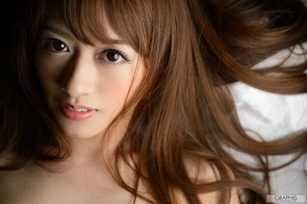Kishima Airi "Silky" [Graphis] Gals