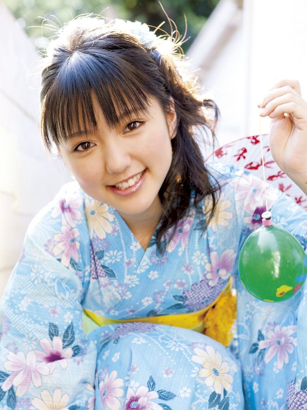 Mano Eiri dishes "SUMMER GREETING" [Sabra.net]