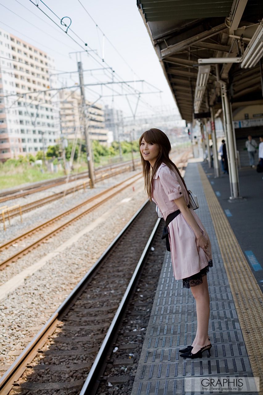 Rika Sakurai "Sparkling Cherry" [Graphis] Gals