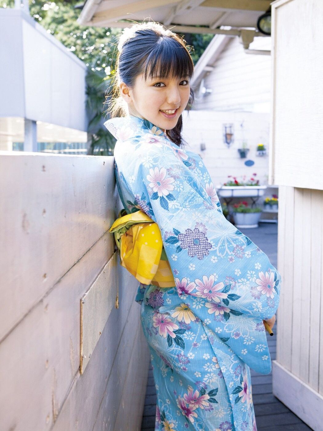 Mano Eiri dishes "SUMMER GREETING" [Sabra.net]