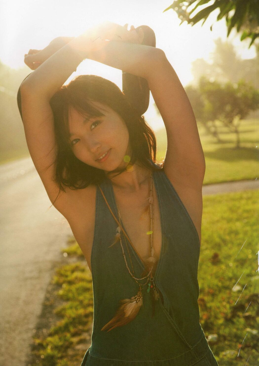 Mayu Kamiya Mayu Kamiya [Graphis] First Gravure First off daughter