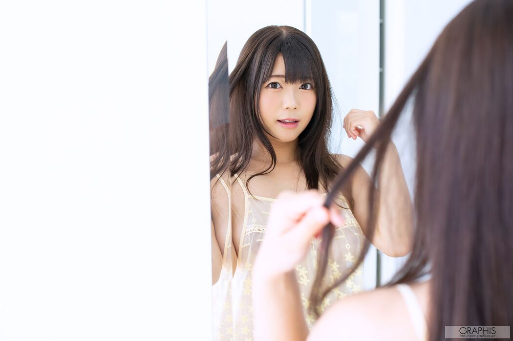 Miharu Usa << One da Full >> [Graphis] Gals458