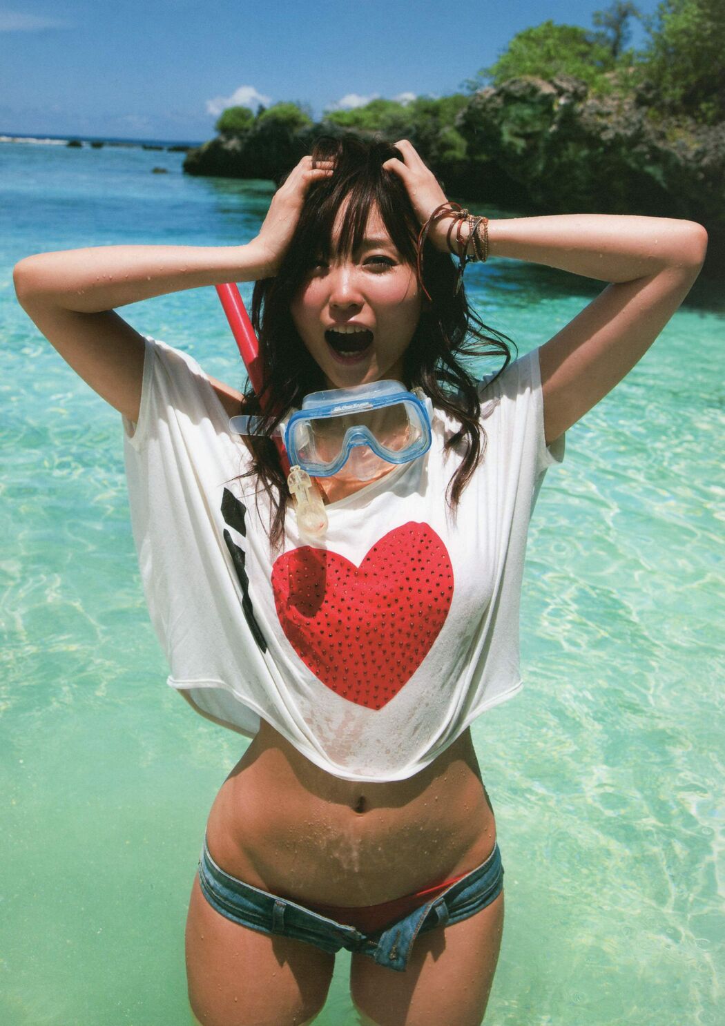 Mayu Kamiya Mayu Kamiya [Graphis] First Gravure First off daughter