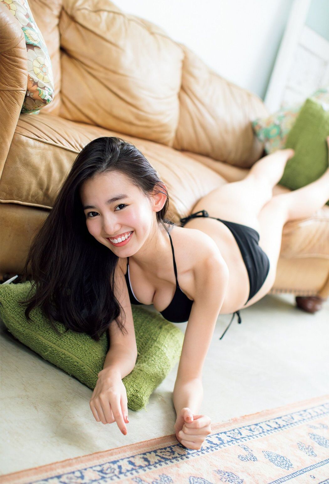 [FRIDAY] Rena Kuroki "Seventeens Bikini (with video)" Photo