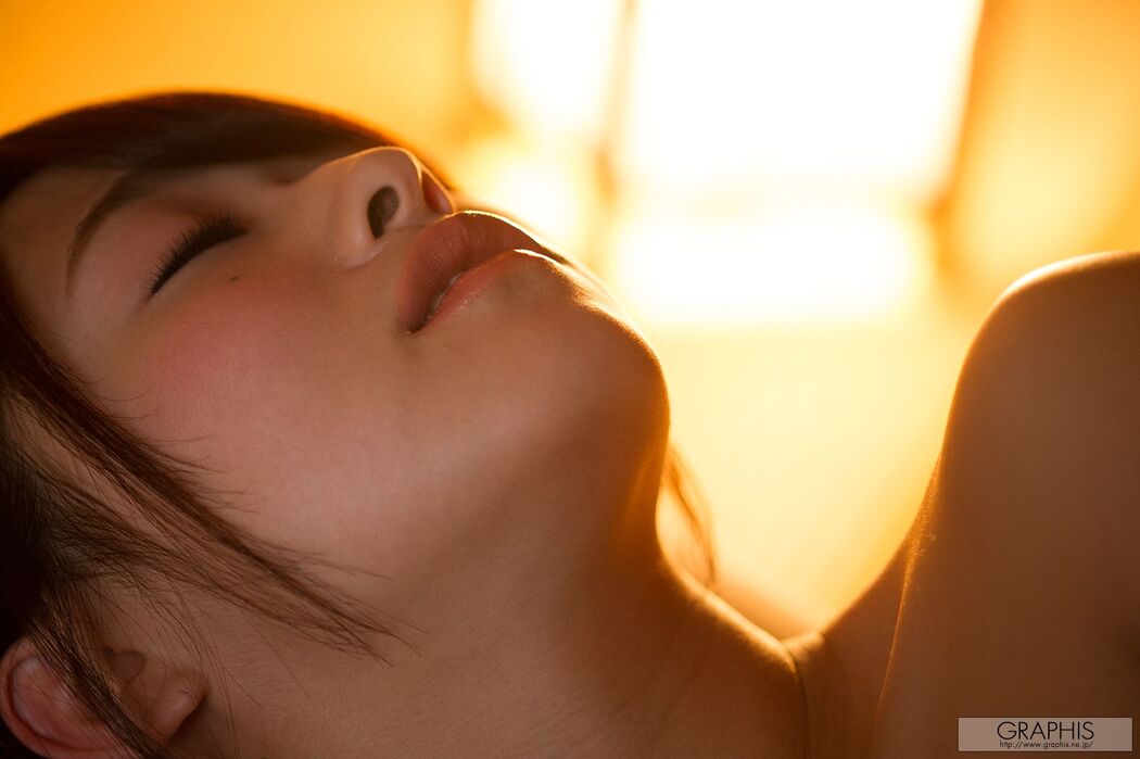 Shiraishi Molina "Baby Face" [Graphis] Gals