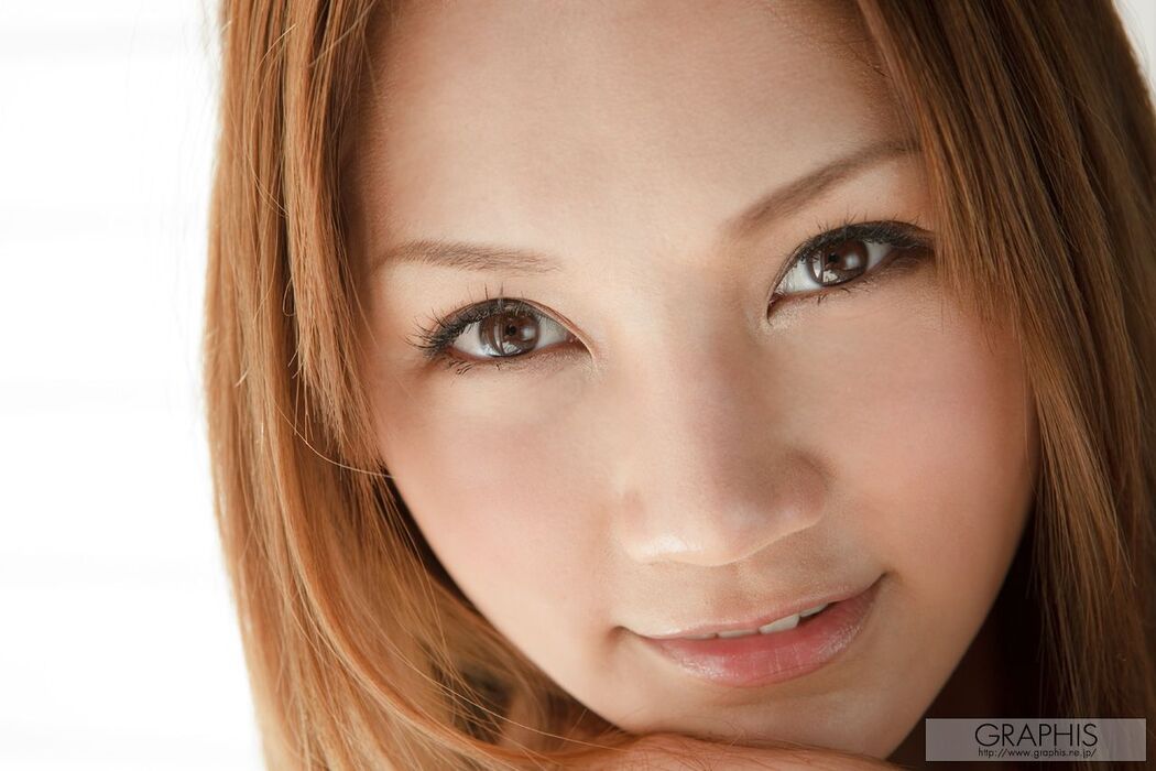 Maria Eriyori/Maria Eriyori [Graphis] First Gravure 初脱ぎ娘
