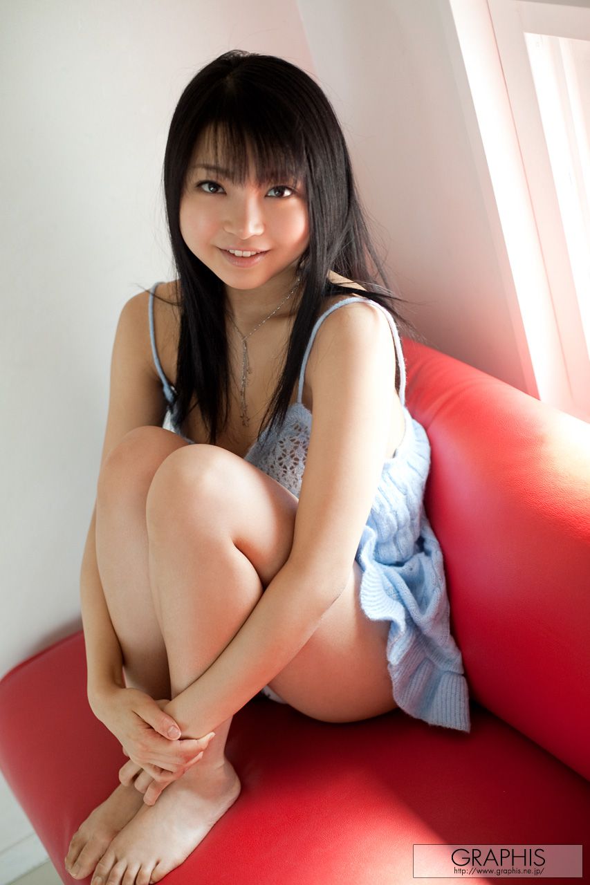 Chihiro Aoi / Chihiro Aoi [Graphis] First Gravure First off daughter