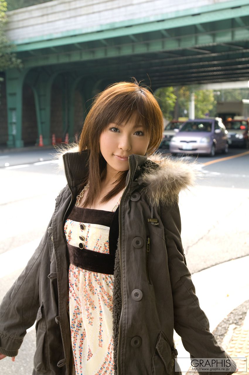 Rin Sakuragi "Bloom Flower" [Graphis] Gals