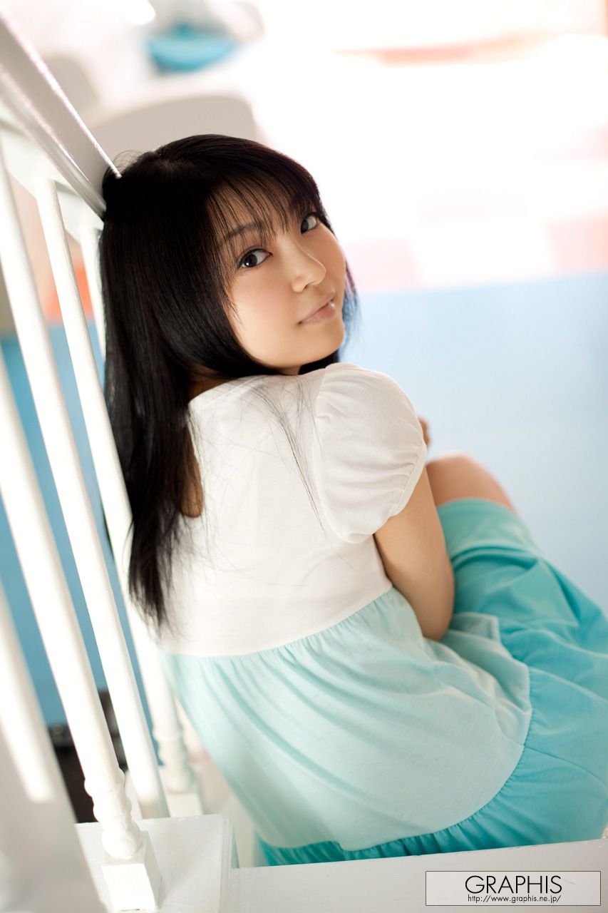 Chihiro Aoi / Chihiro Aoi [Graphis] First Gravure First off daughter