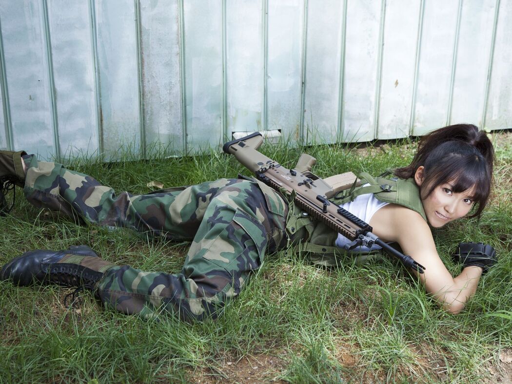 吉木りさ "OFFENSE &amp; DEFENSE" [Sabra.net] Cover Girl