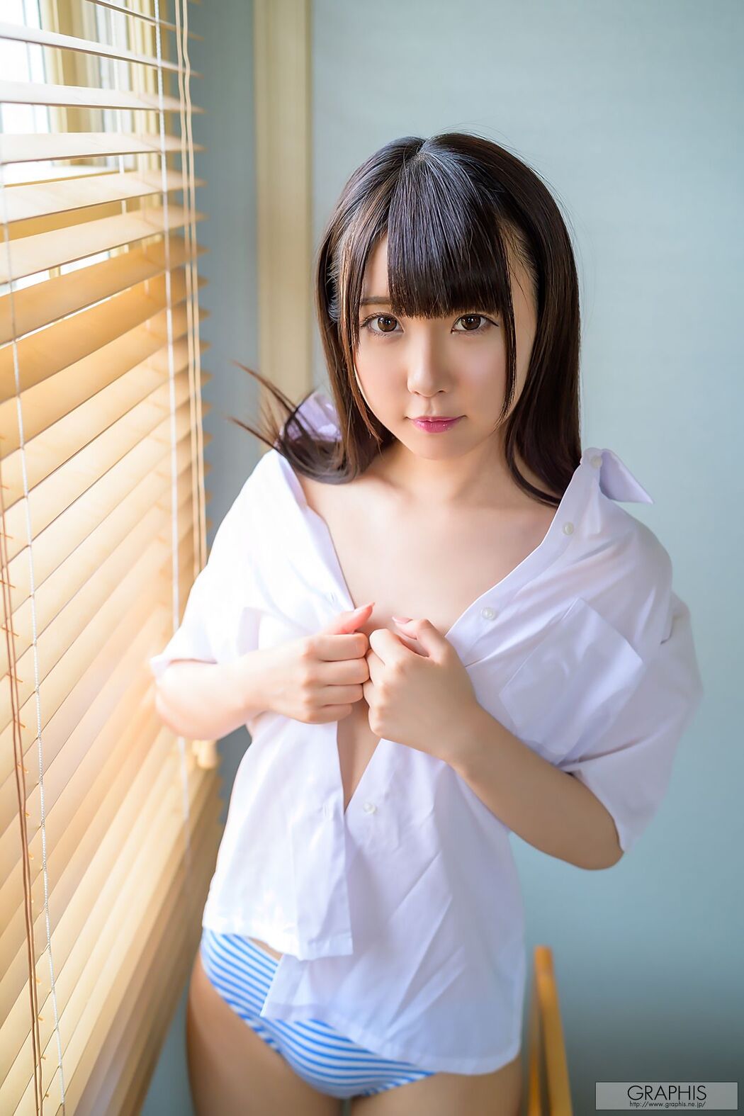 Dreaming of photosうた (dreaming of photos) "Innocent Girl" [Graphis] Special