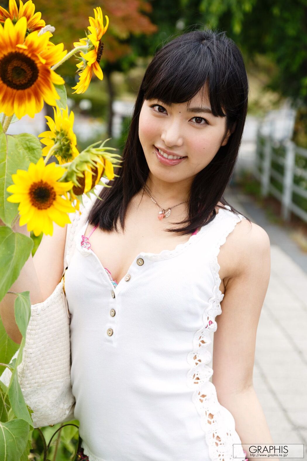 Kana Yume "Usual Girl" [Graphis] Special Contents